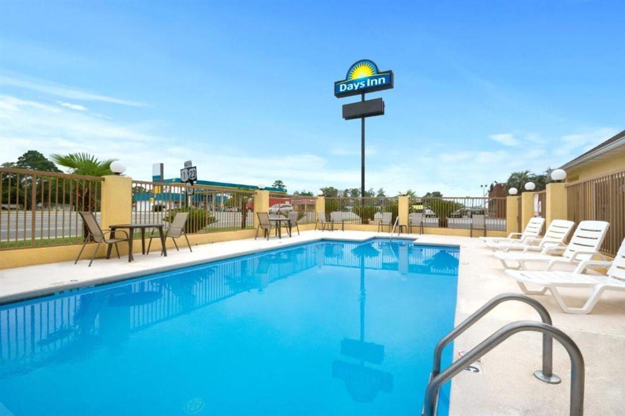Days Inn By Wyndham Alma Buitenkant foto