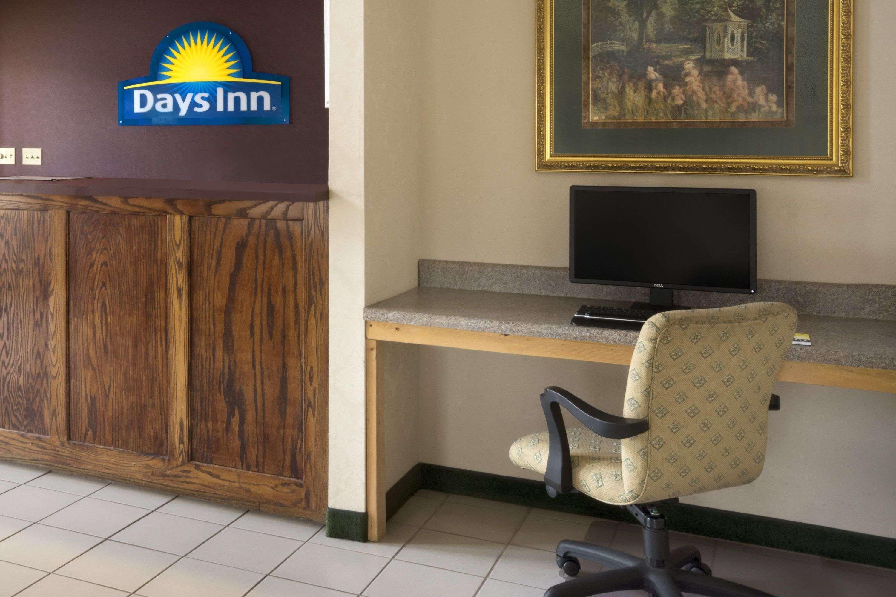 Days Inn By Wyndham Alma Buitenkant foto