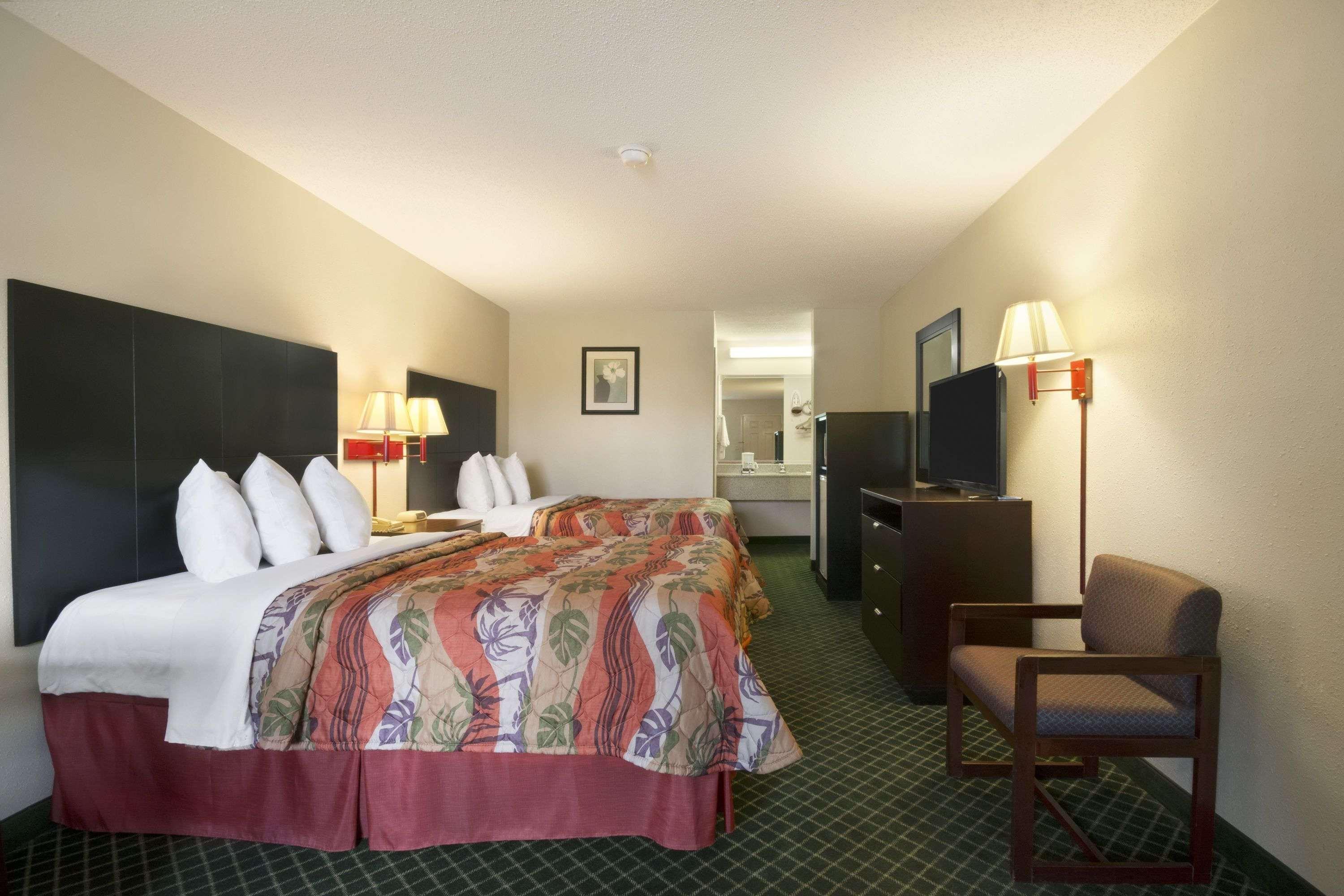 Days Inn By Wyndham Alma Buitenkant foto