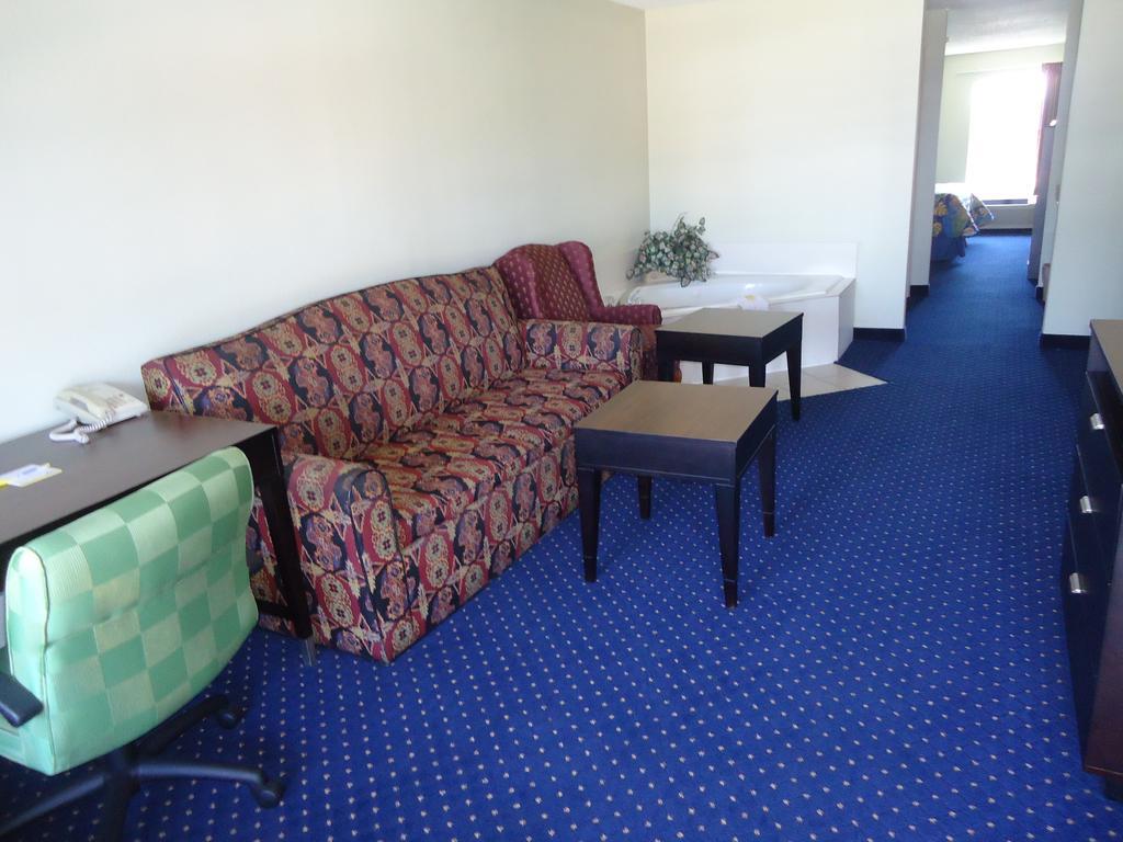 Days Inn By Wyndham Alma Buitenkant foto